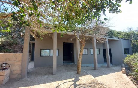 Foto to replace the one that is on the website, this one is much better please